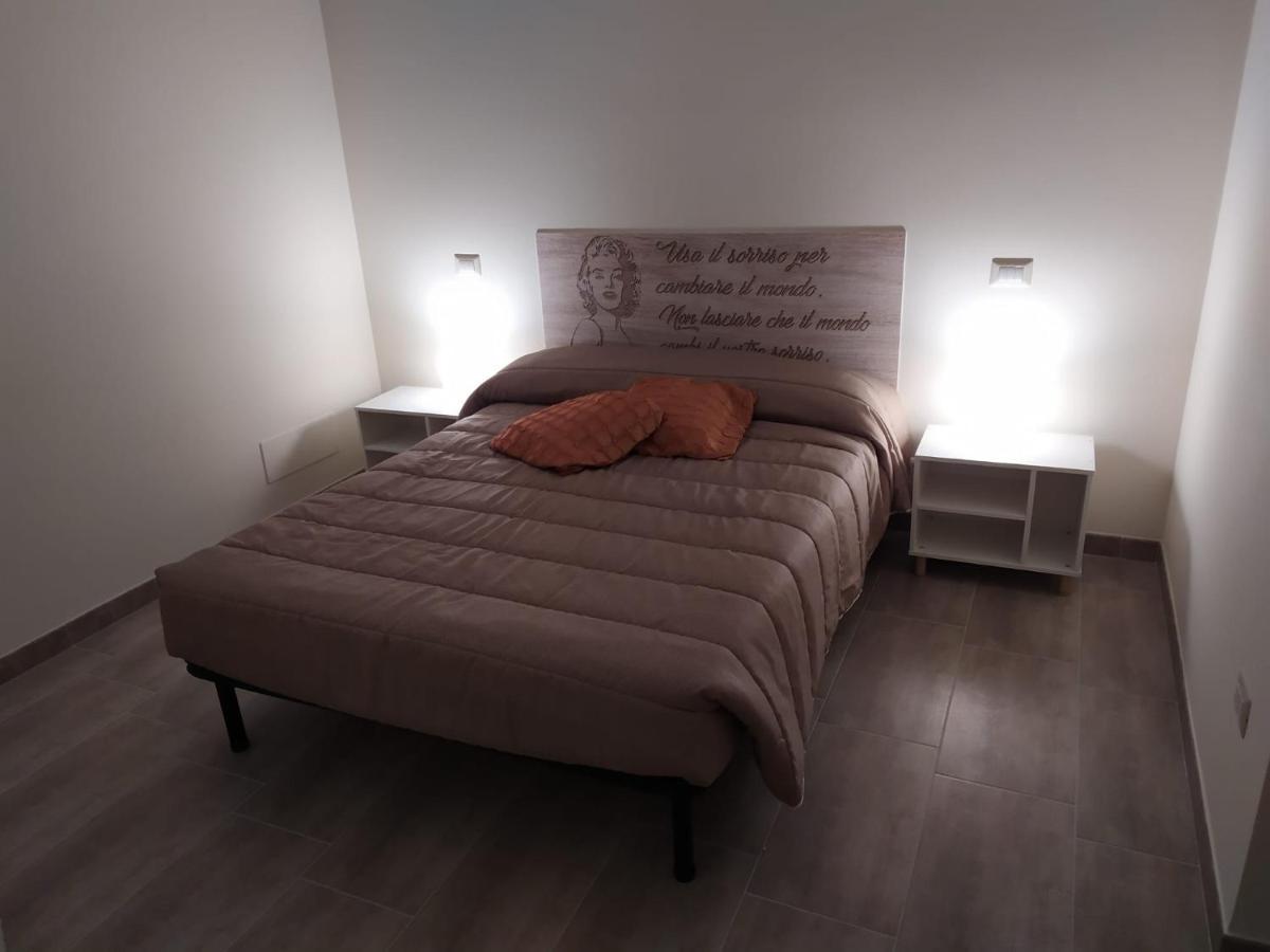 Dimora Sorriso Apartment บารี ภายนอก รูปภาพ