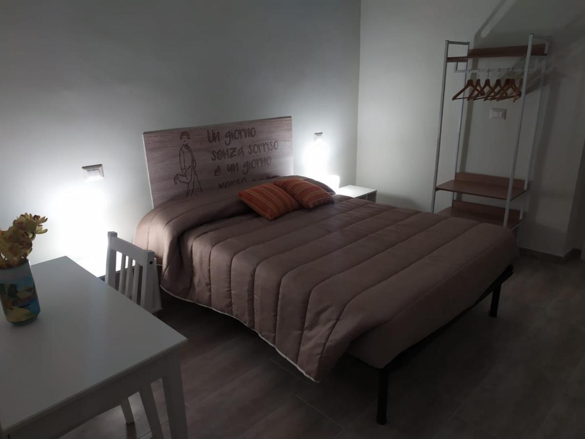 Dimora Sorriso Apartment บารี ภายนอก รูปภาพ