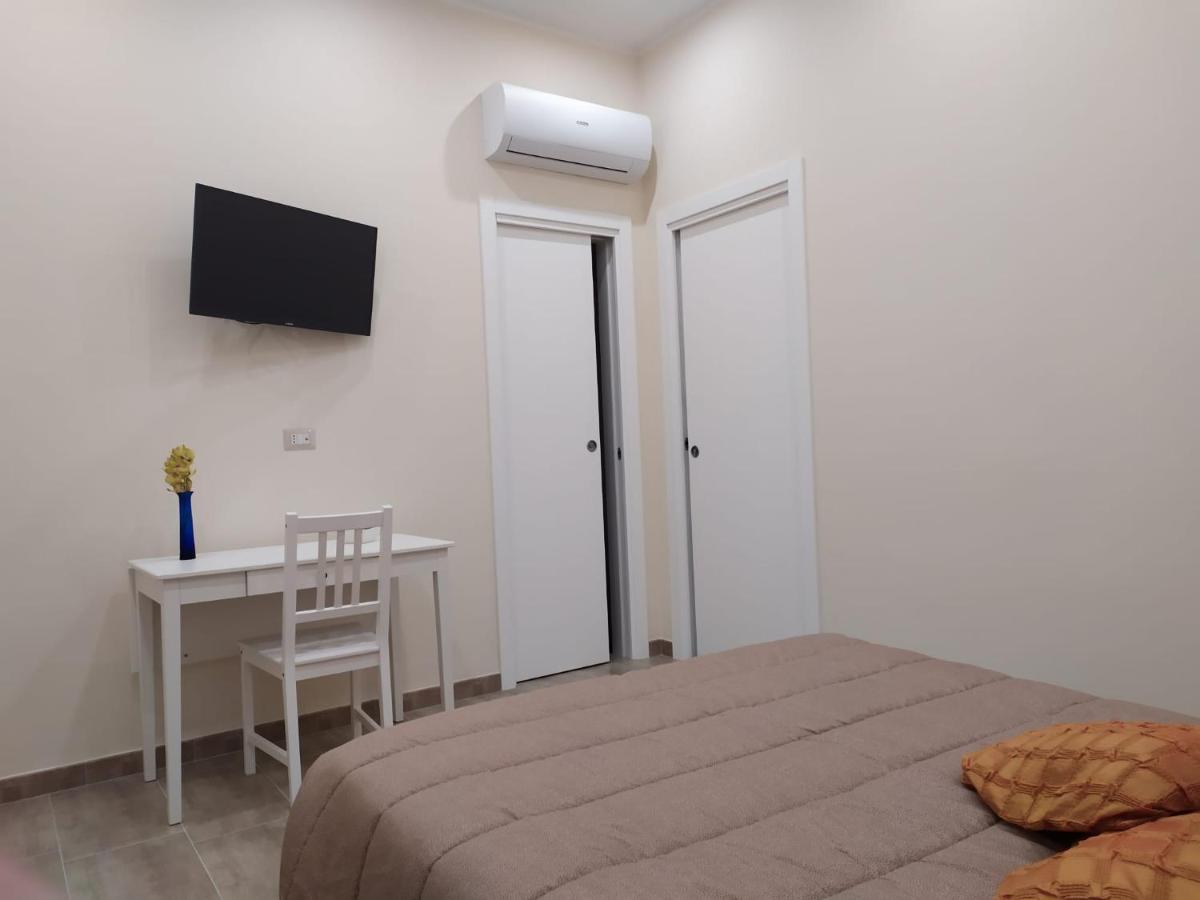 Dimora Sorriso Apartment บารี ภายนอก รูปภาพ