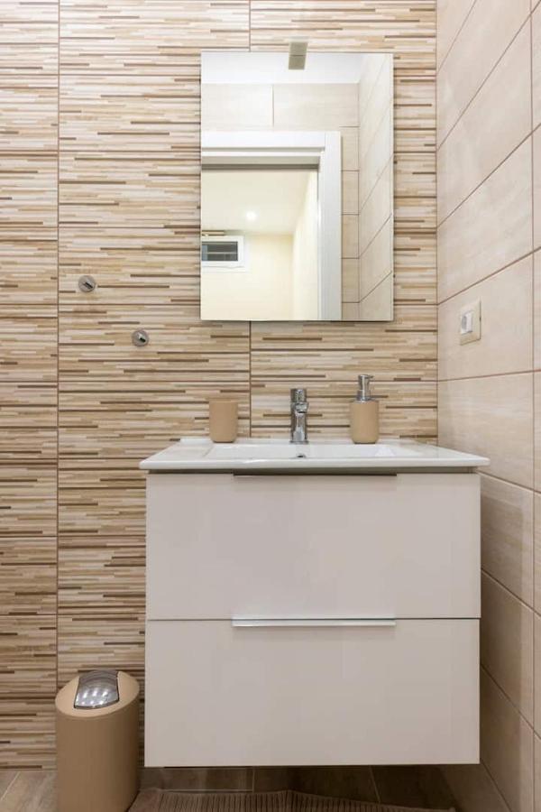 Dimora Sorriso Apartment บารี ภายนอก รูปภาพ